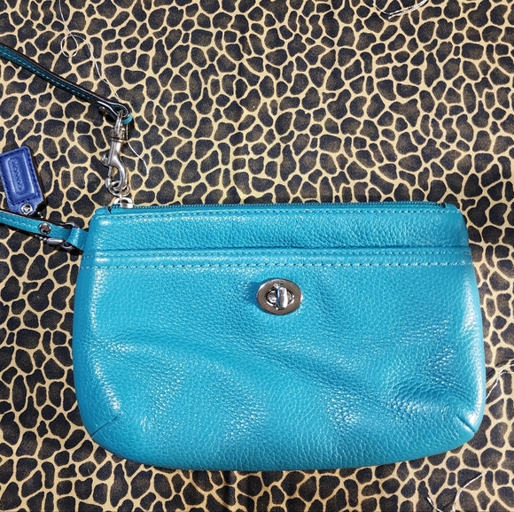 Coach Handbags - COACH WRISTLET